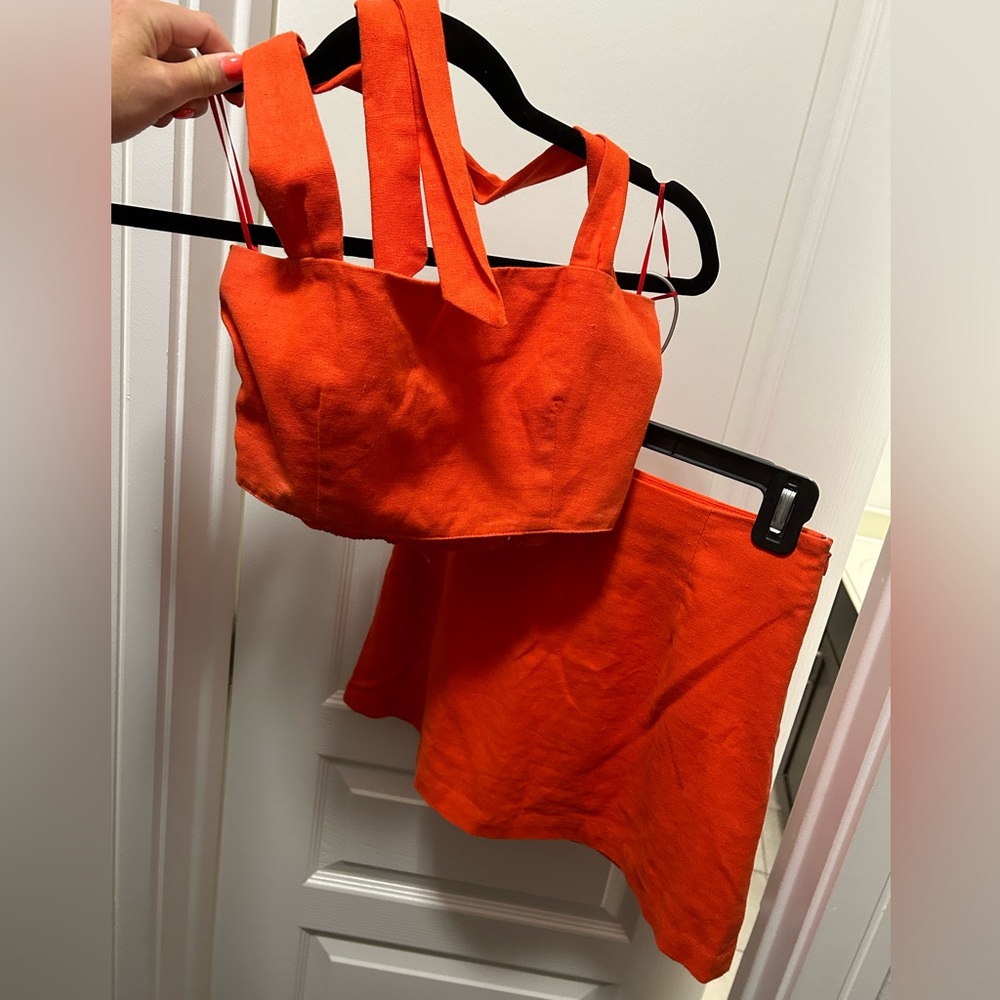 Orange set, size small